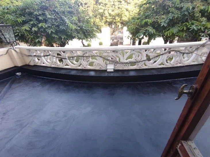 Liquid Membrane